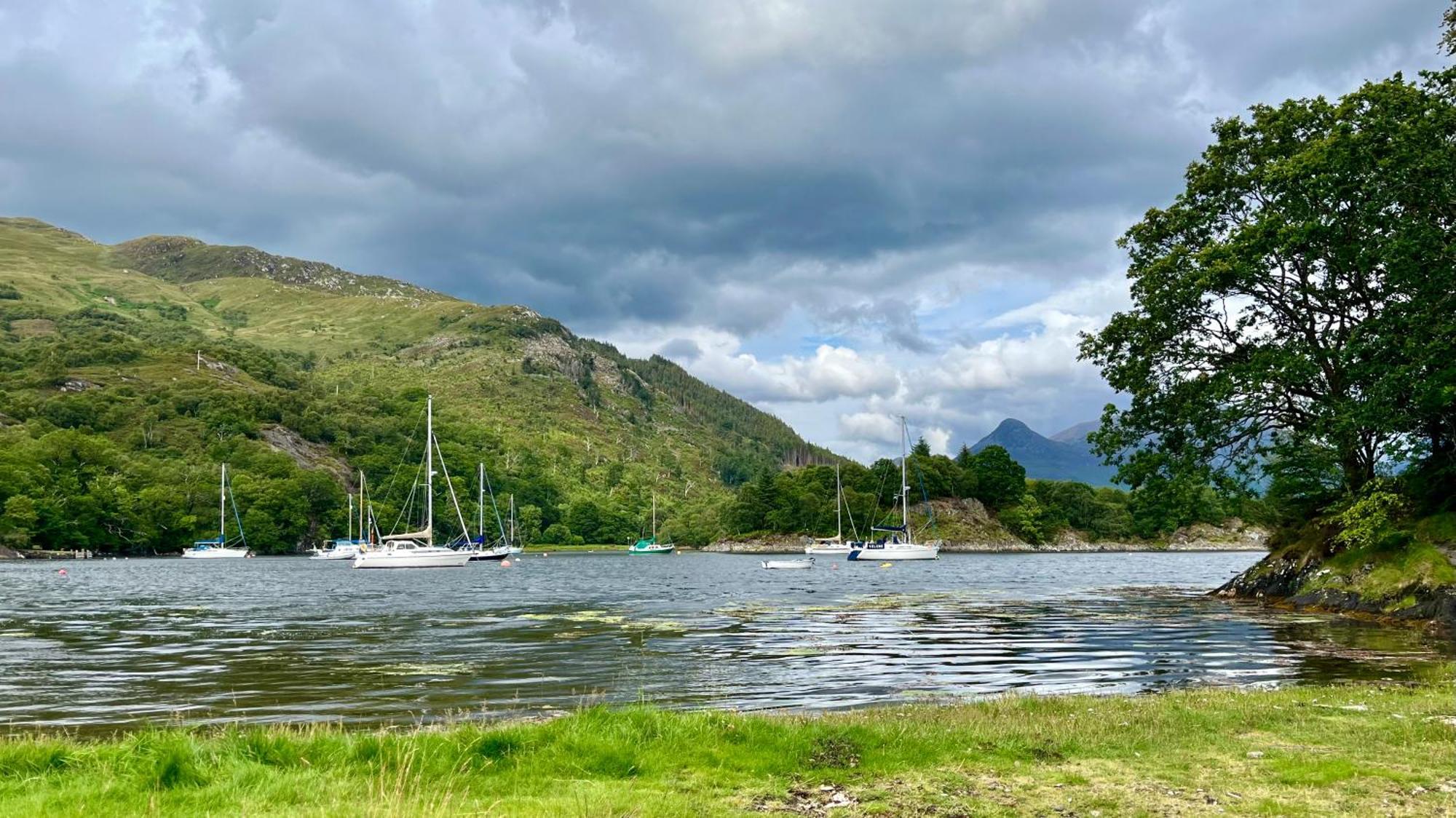 The Heronry Hideaway With Luxury Hot Tub Ballachulish Exteriör bild